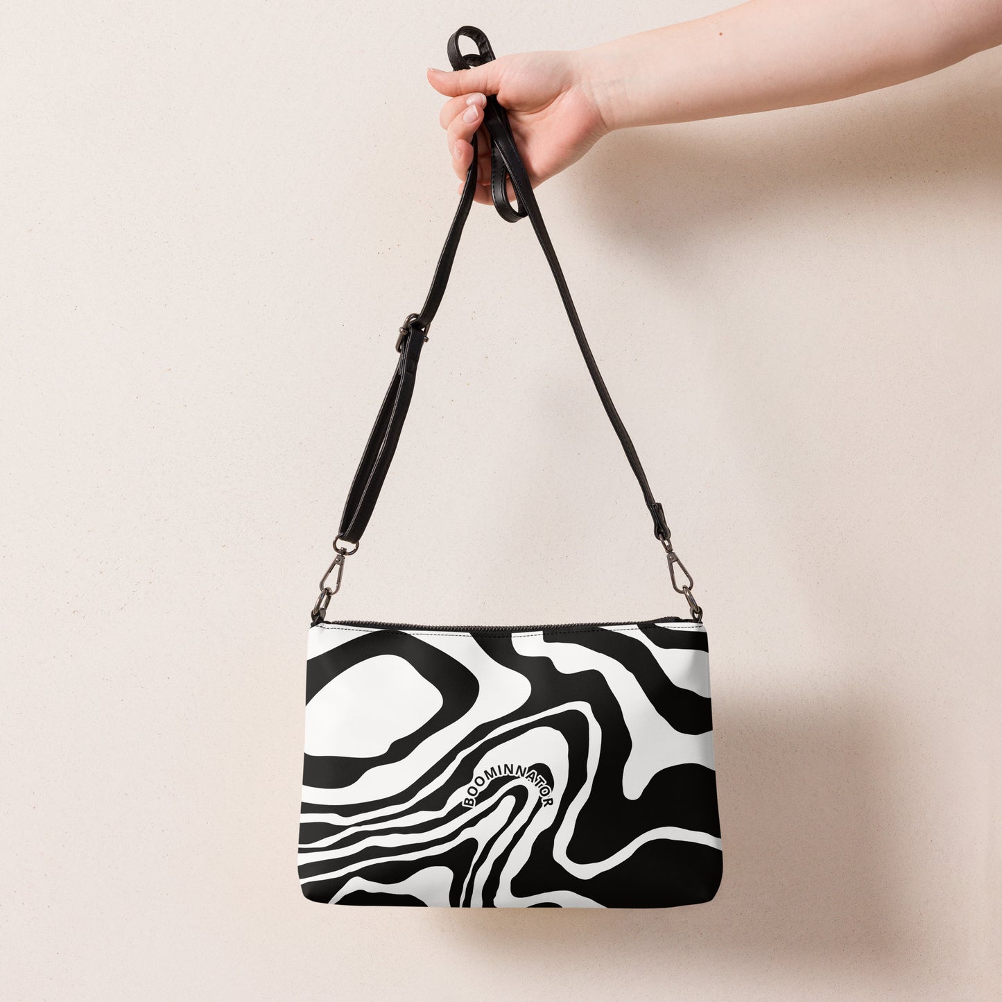 Boominnator Lazy Cow Pattern Crossbody bag